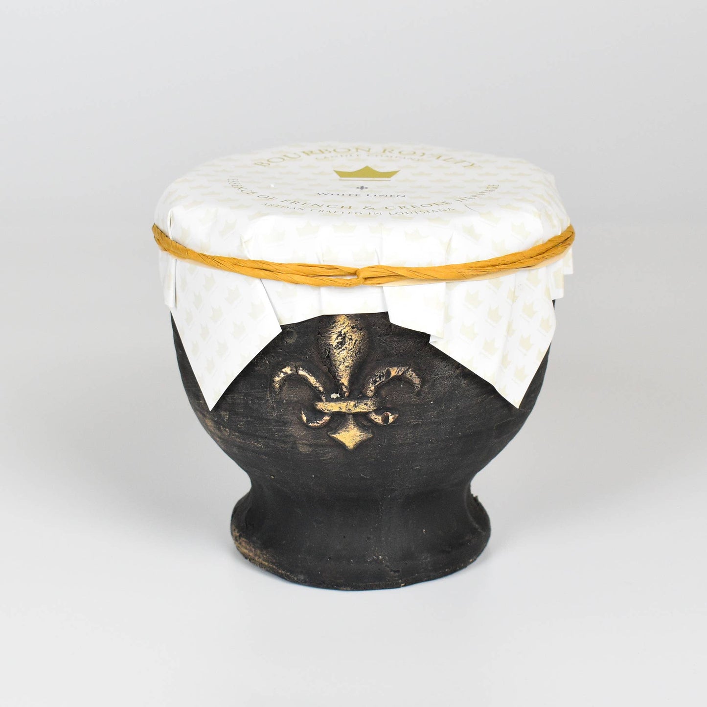 Bourbon Royalty Classic Pottery Candleo