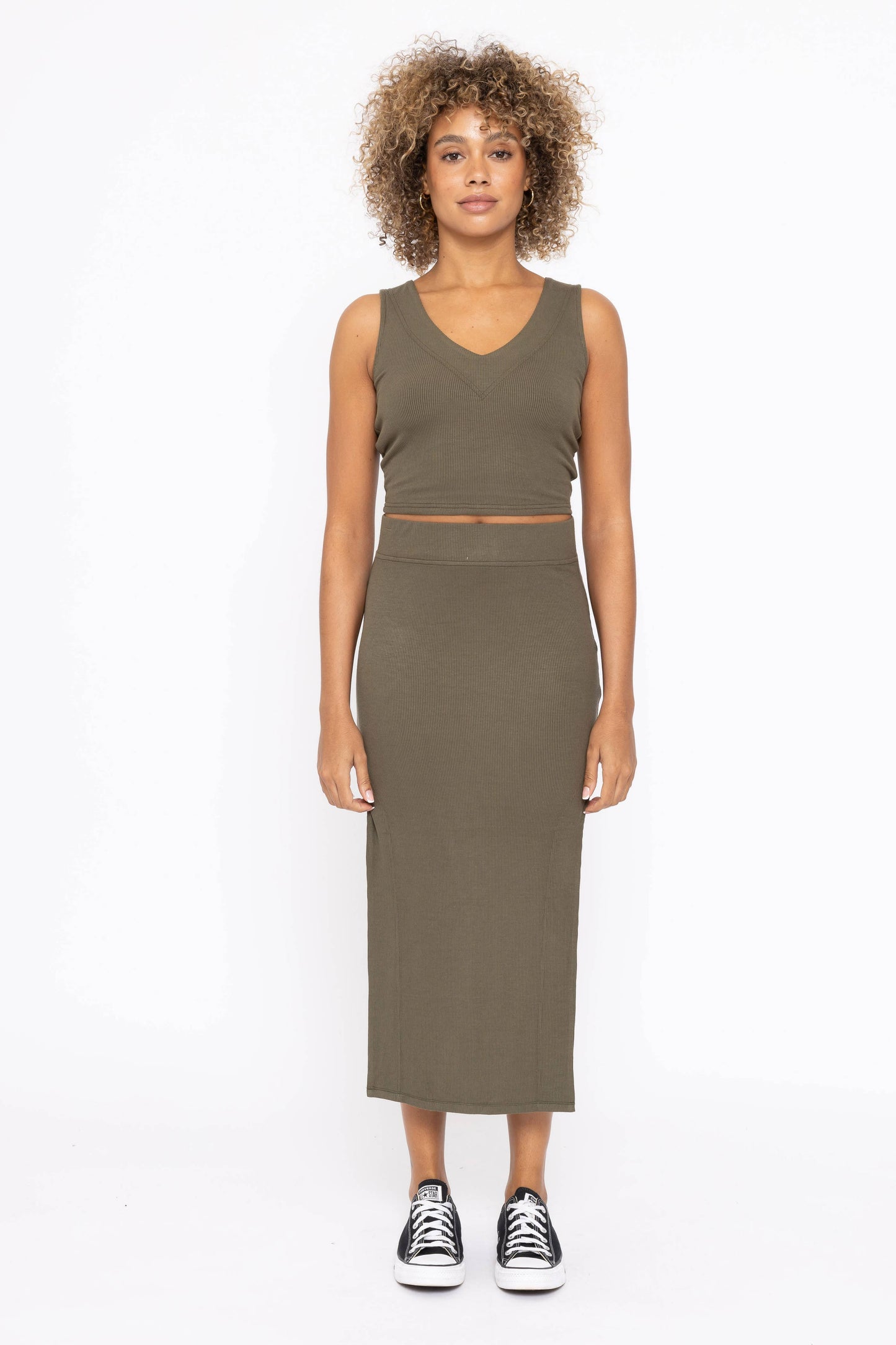 Ribbed V-Neck Cropped Tank Top