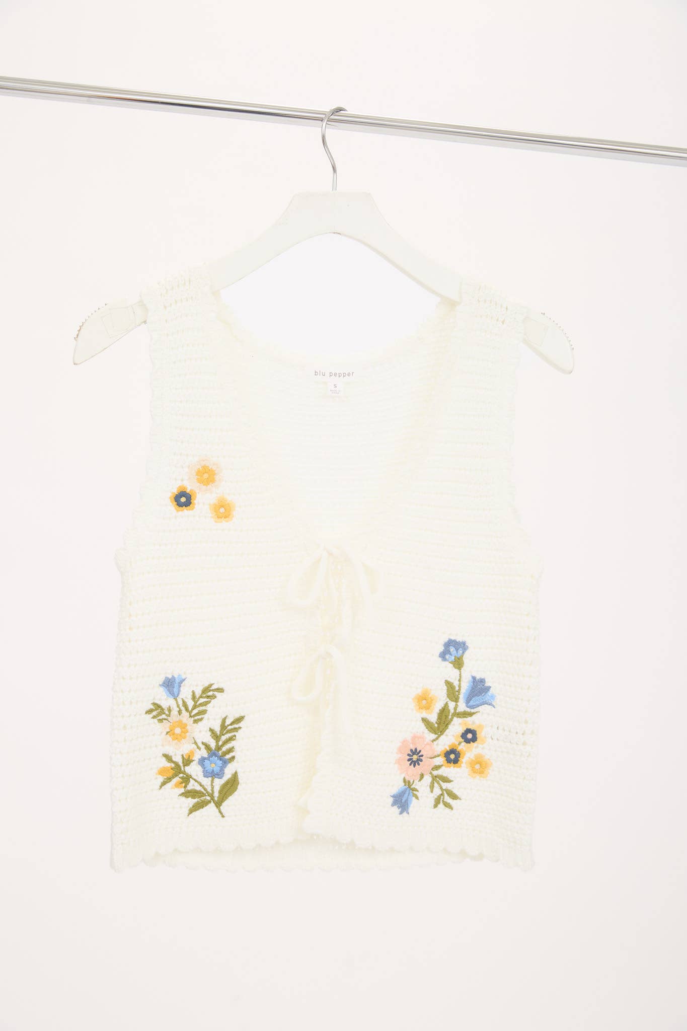 Floral Embroidered Vest