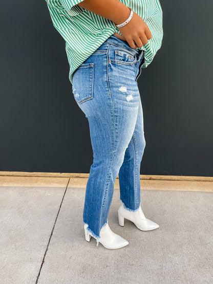 LOGAN CROP FLARE JEANS