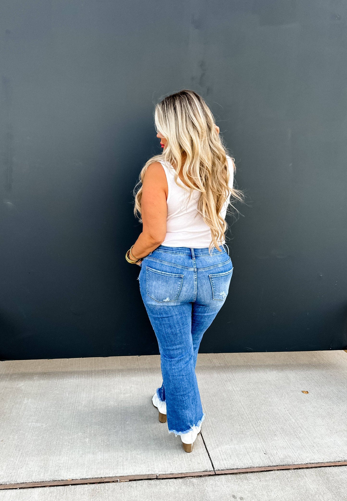 LOGAN CROP FLARE JEANS