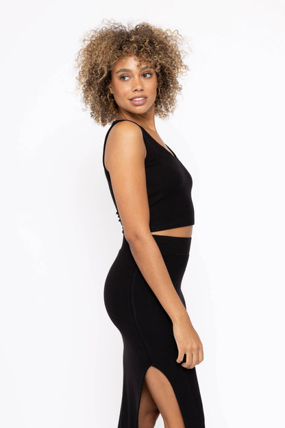 Ribbed V-Neck Cropped Tank Top