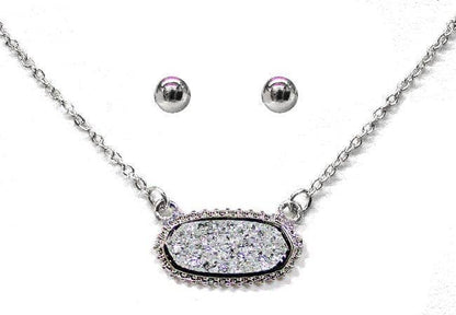 Eloise Druzy Oval Pendant Necklace