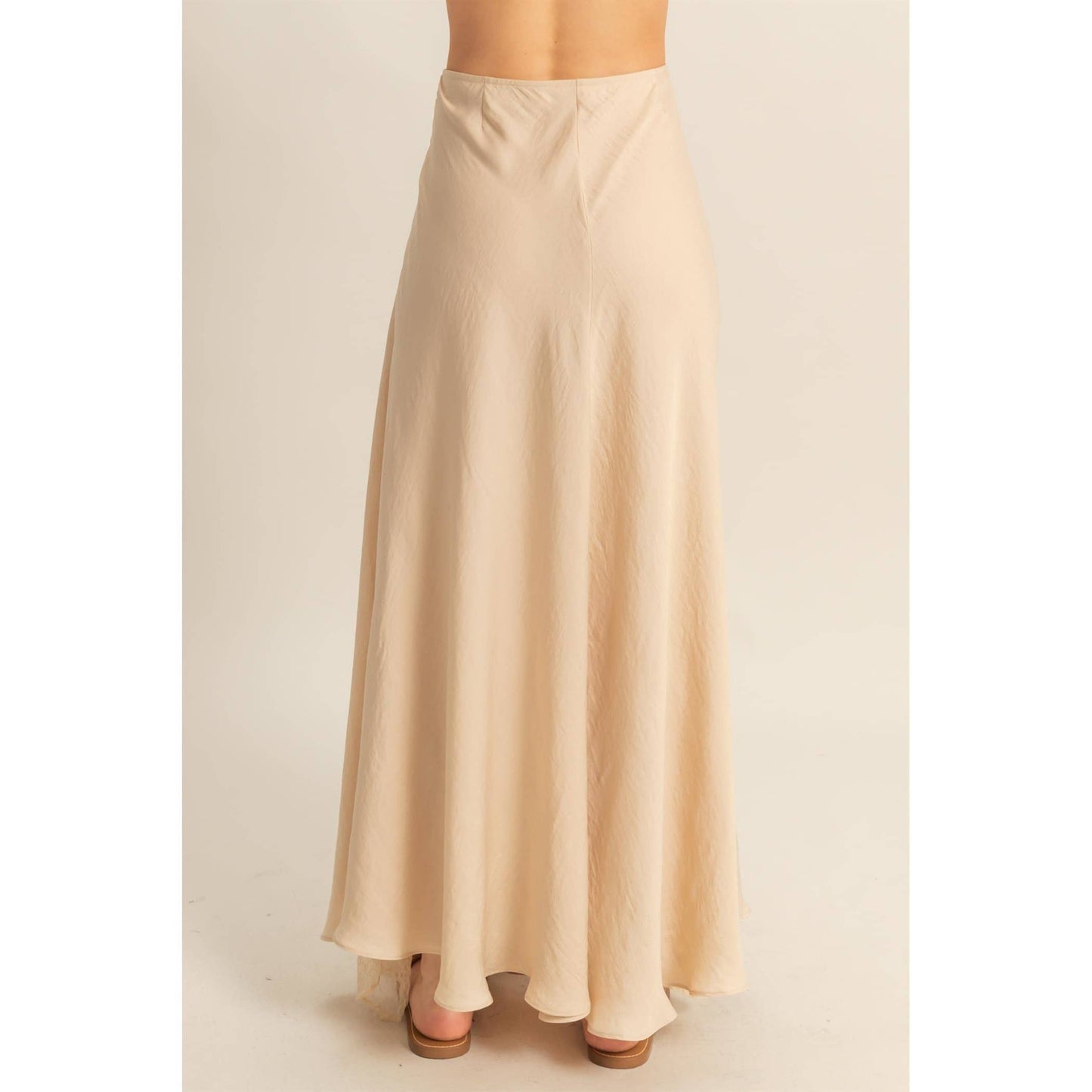 Lace Detail Satin Maxi Skirt in flowy design, perfect for summer outfits with a chic lace side panel.