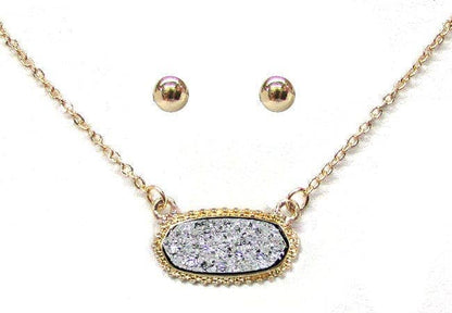 Eloise Druzy Oval Pendant Necklace