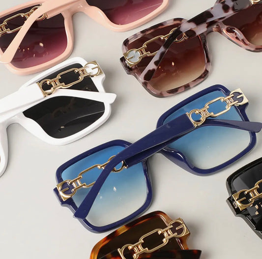 The Fifth Avenue Frames