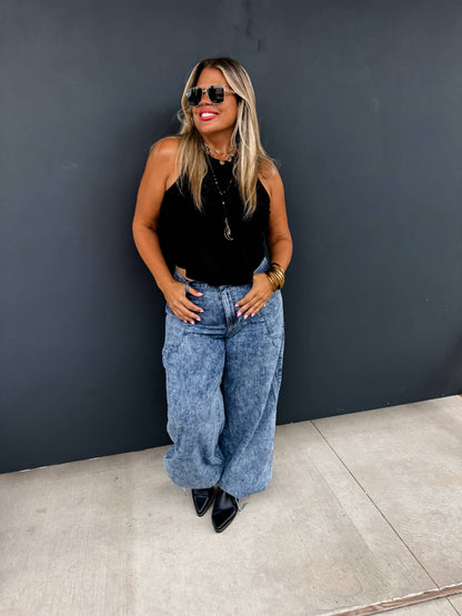 CHARLIE CINCH HEM WIDE LEG JEANS with elastic back waist, front snap pockets, stretch denim 88% cotton 12% poly.