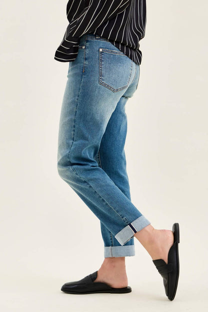 MR Boyfriend Cool Denim w/ Cross Back Belt Loops