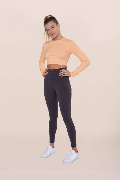 Ribbed Long-Sleeved Crop