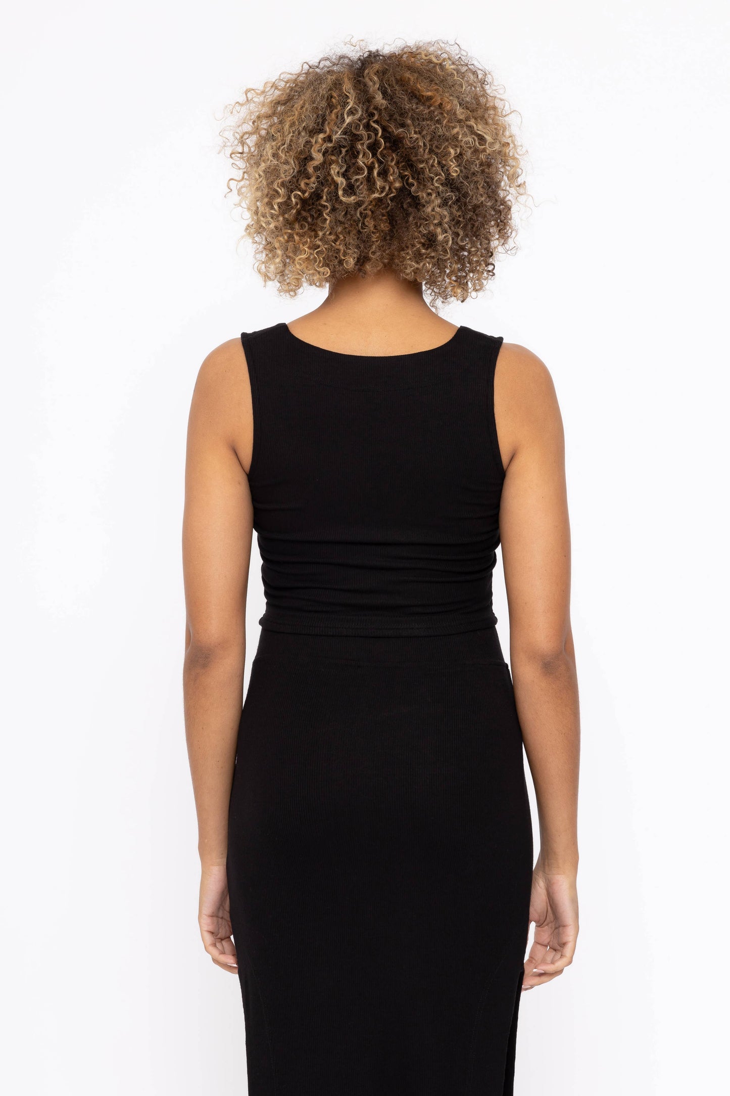 Ribbed V-Neck Cropped Tank Top